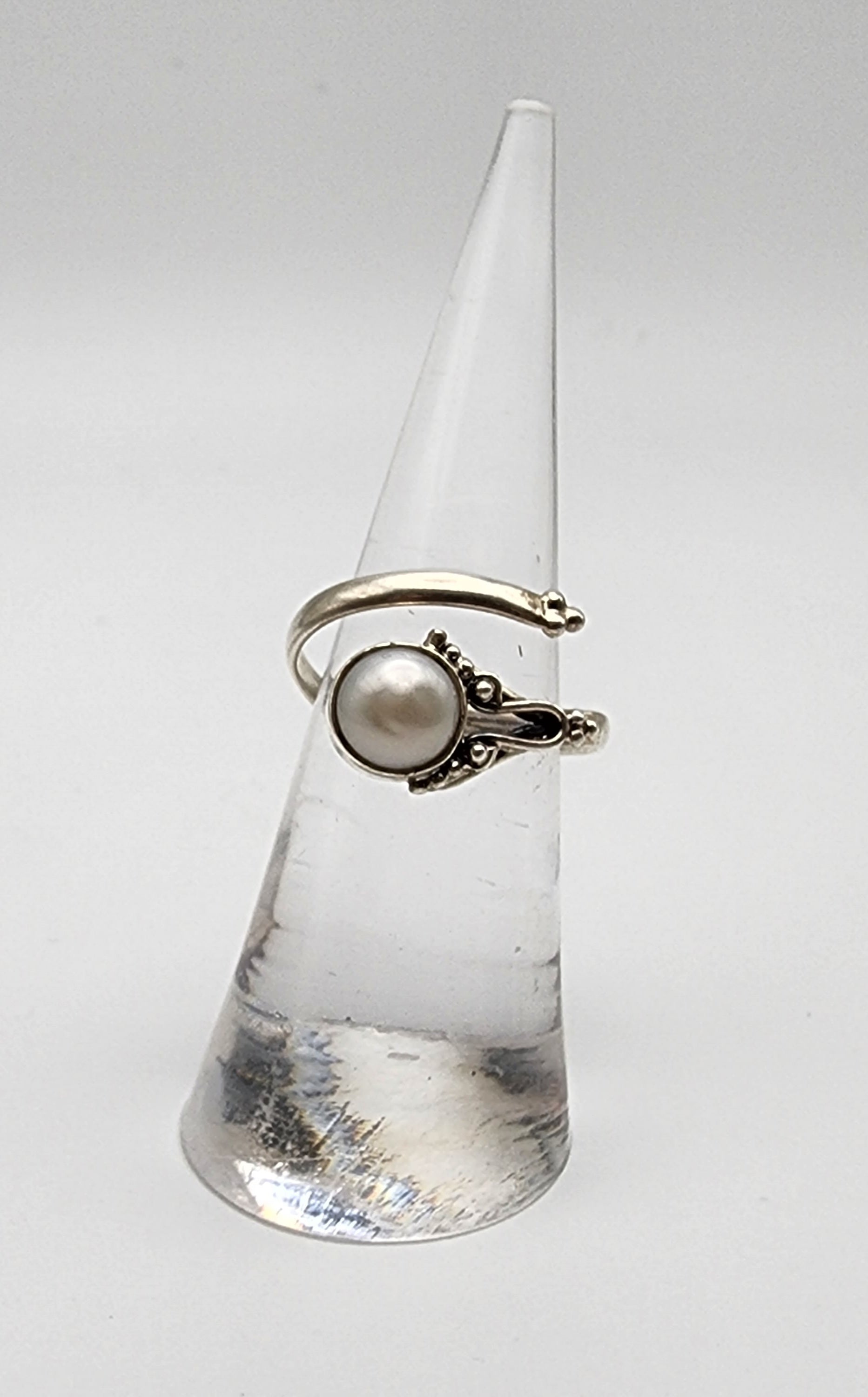 Sterling Silver Ornate Pearl Adjustable Ring.