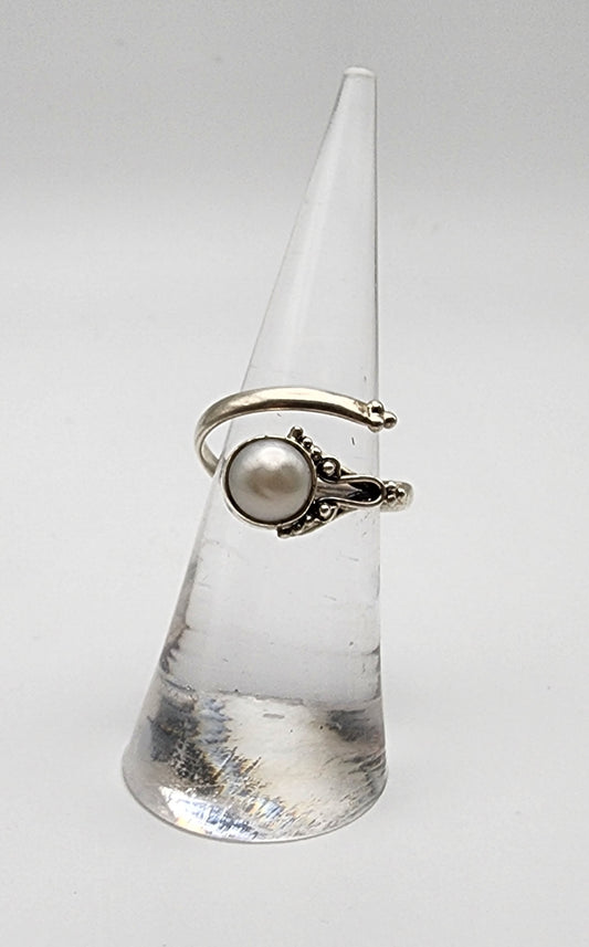 Sterling Silver Ornate Pearl Adjustable Ring.