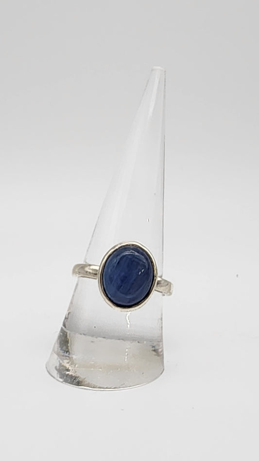 Sterling Silver Simple Blue Kyanite Stone Ring.