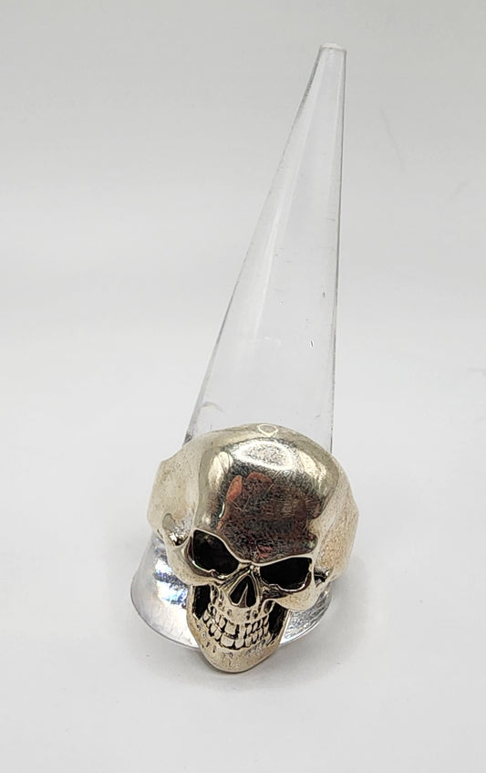 Sterling Silver Skull Ring.