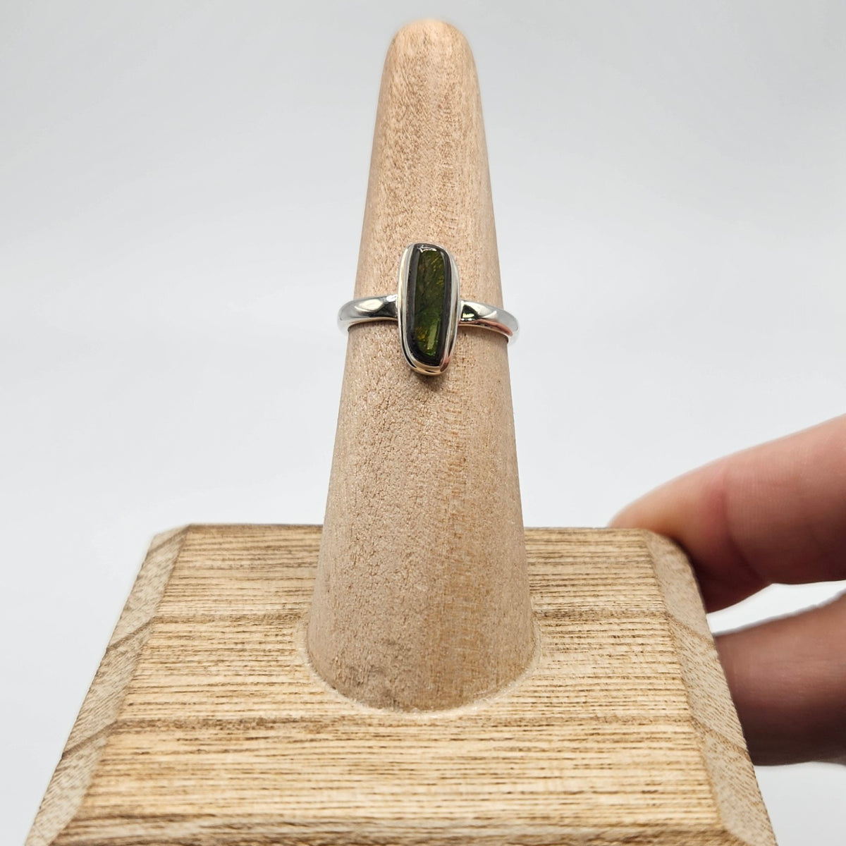 Sterling Silver Ammolite Bezel Ring Size 6.