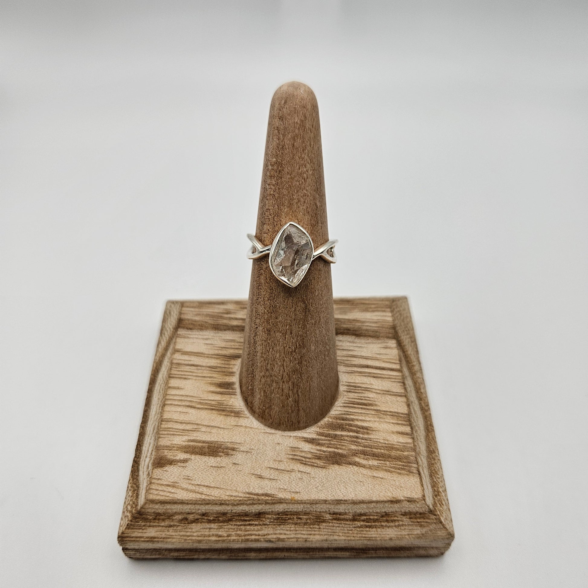Sterling Silver Bezel Cut Herkimer Diamond Hollow Band Ring Size 6.