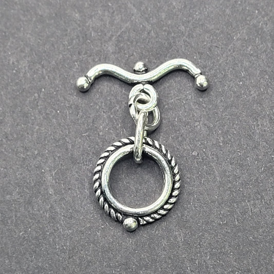 Sterling Silver Curved Bar Toggle Clasp.