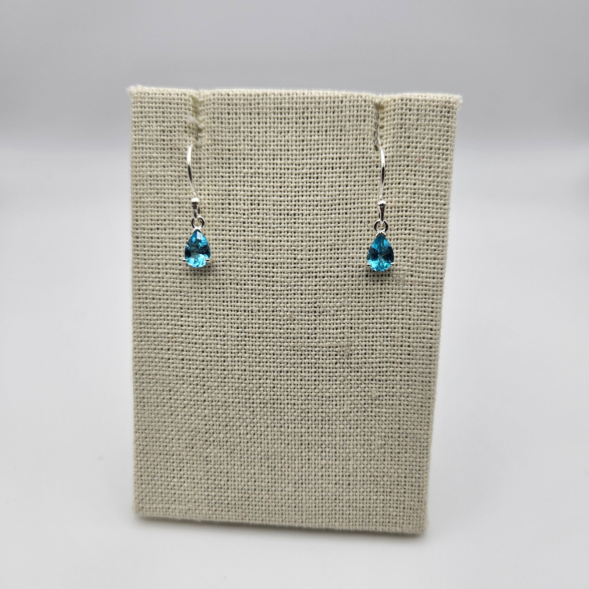 Sterling Silver Faceted Blue Apatite Dangle Earrings.