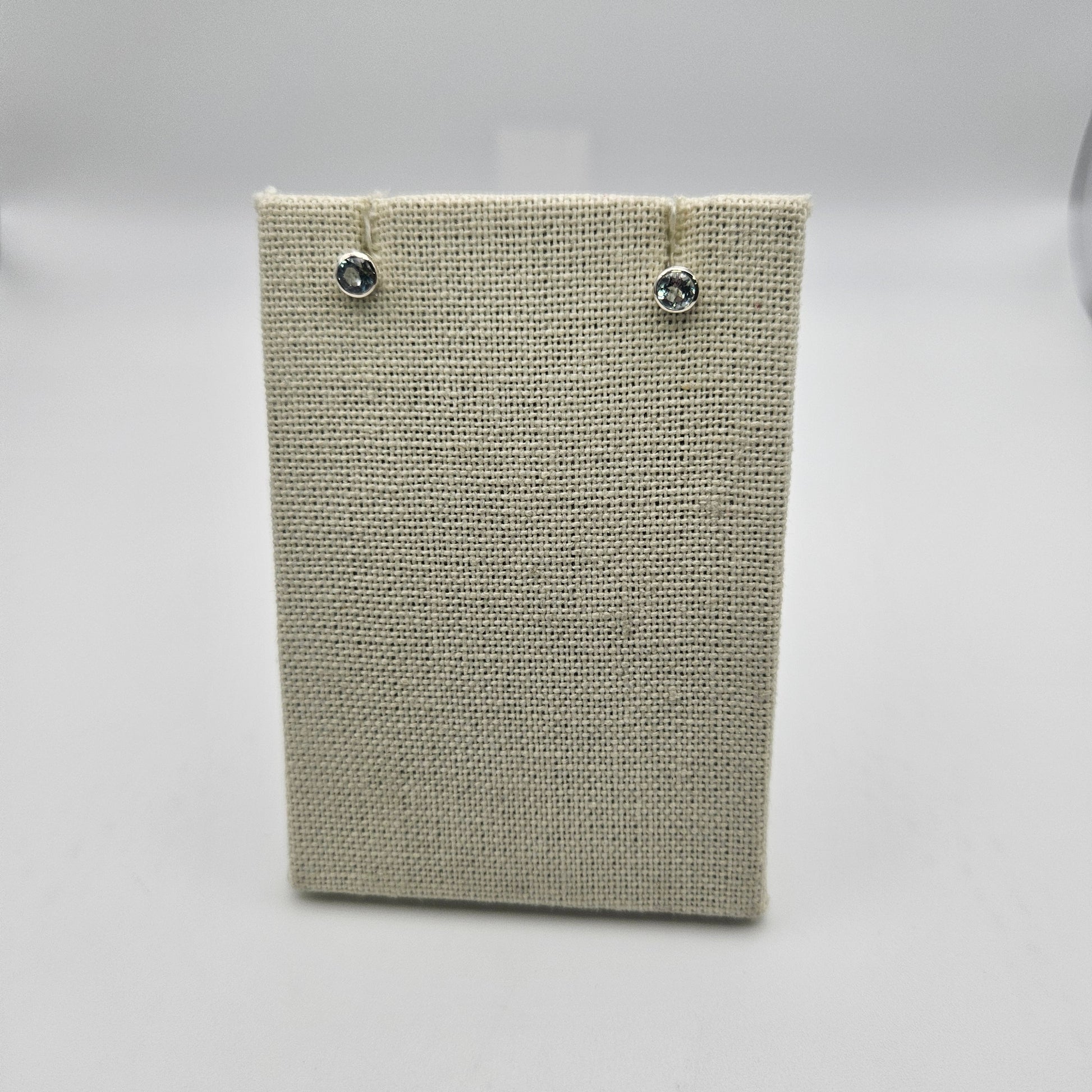 Sterling Silver Faceted Blue Topaz Stud Earrings 4mm.