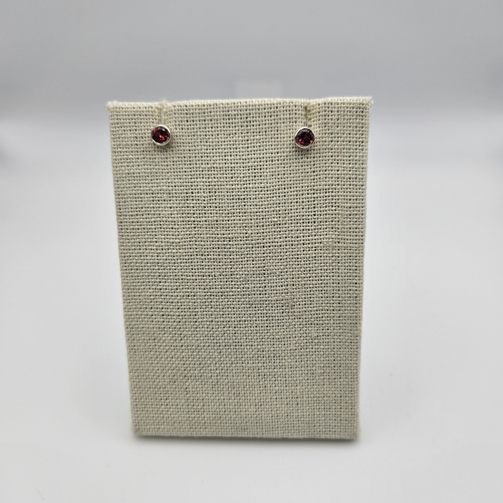 Sterling Silver Faceted Garnet Stud Earrings 4mm.