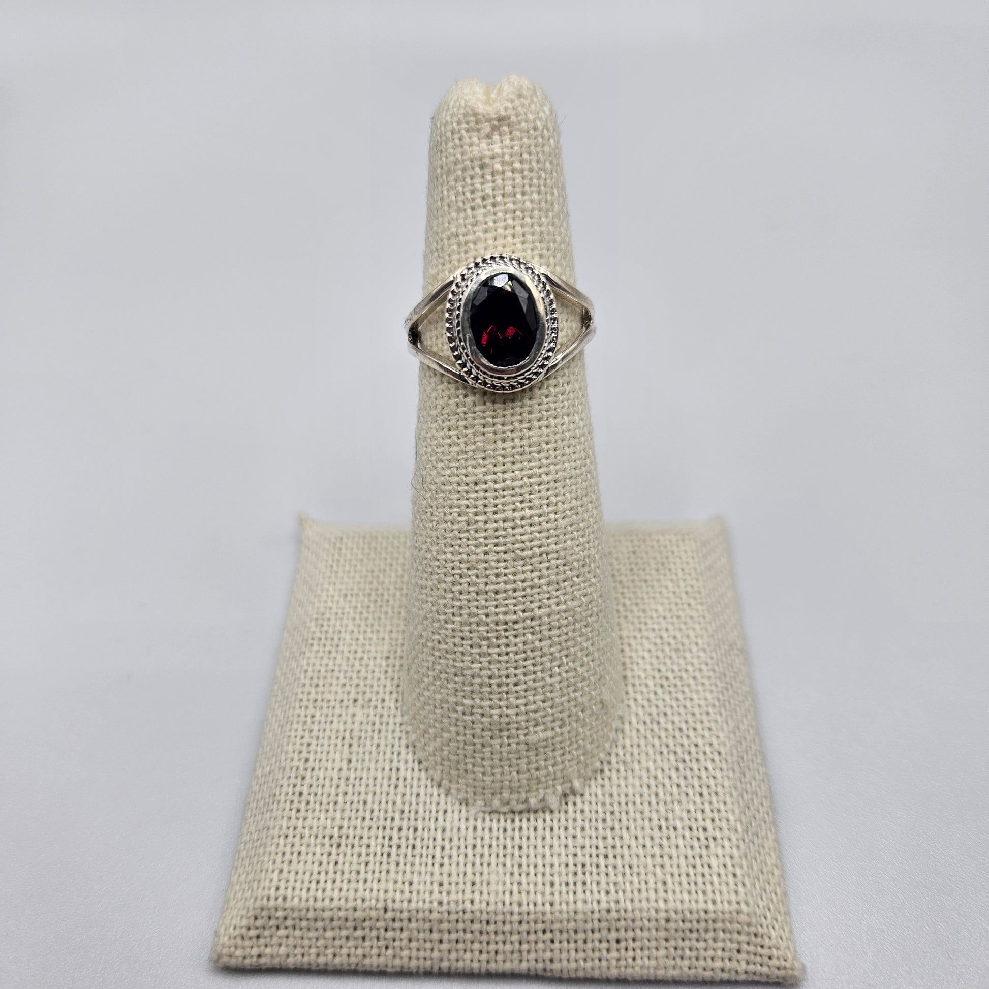 Sterling Silver Faceted Oval Garnet Ring Size 5.