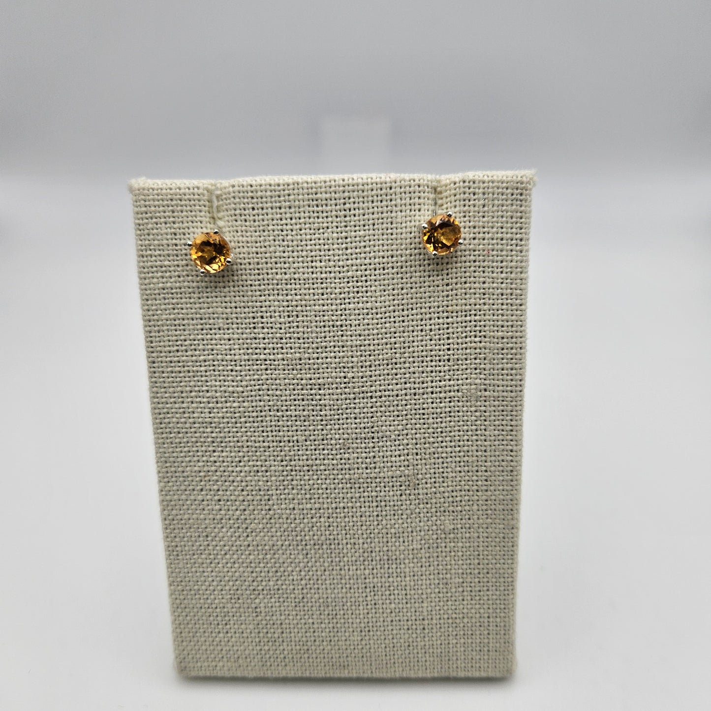 Sterling Silver Faceted Round Citrine Earrings 6mm.