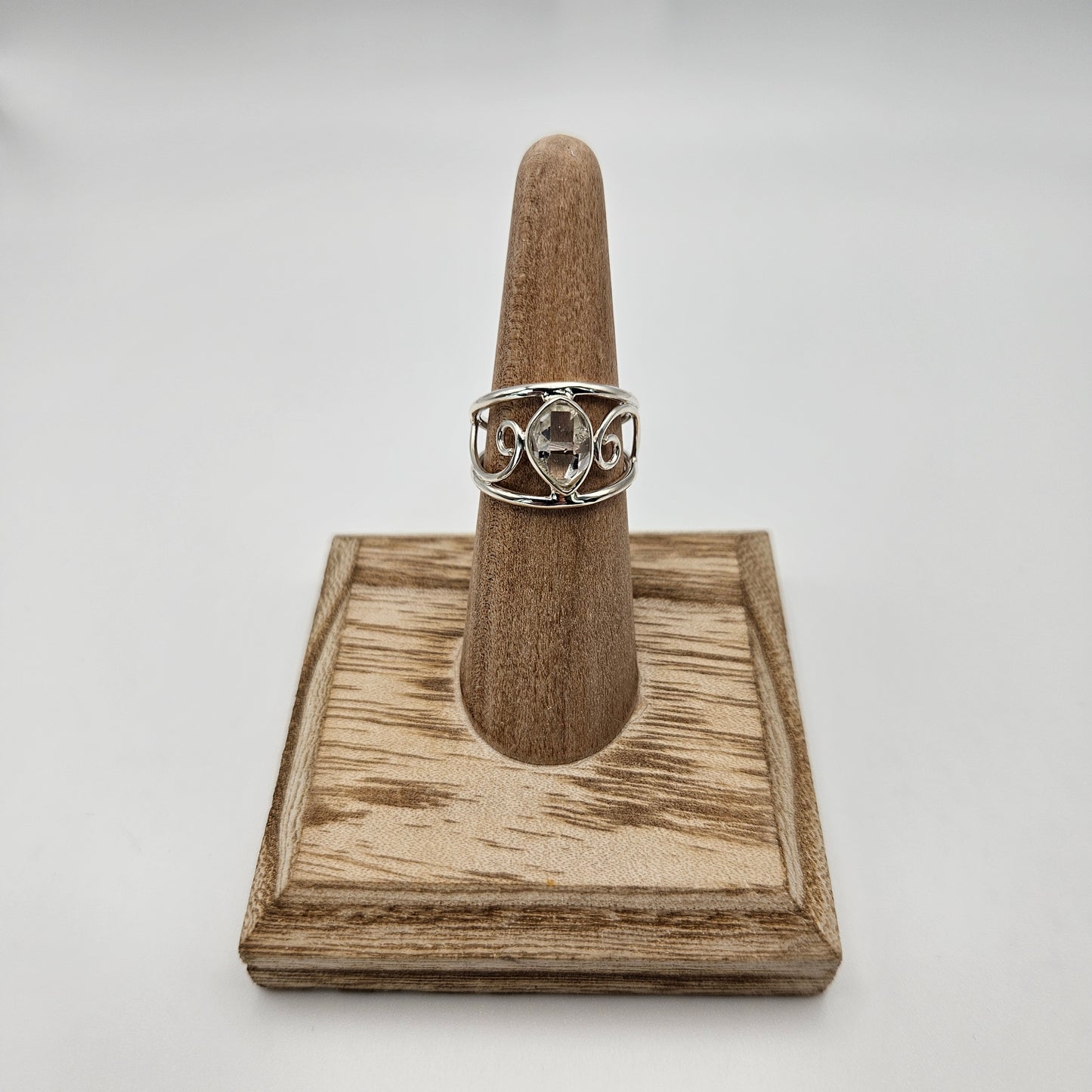 Sterling Silver Free Form Cut Herkimer Diamond Filigree Band Ring Size 6.