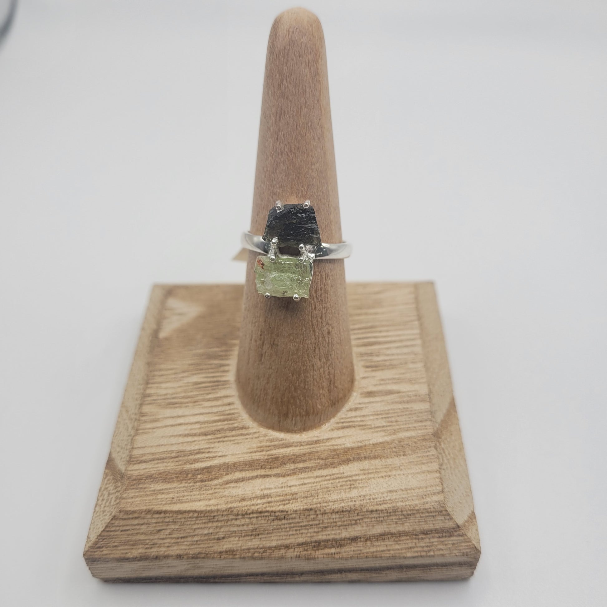 Unique Sterling Silver Moldavite Green Kyanite Ring Size 9.