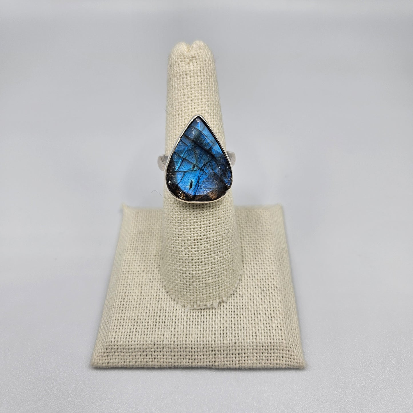 Sterling Silver Pear Cut Faceted Labradorite Ring Size 7.