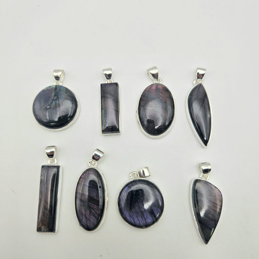 Sterling Silver Purple Labradorite Bezel Pendant.