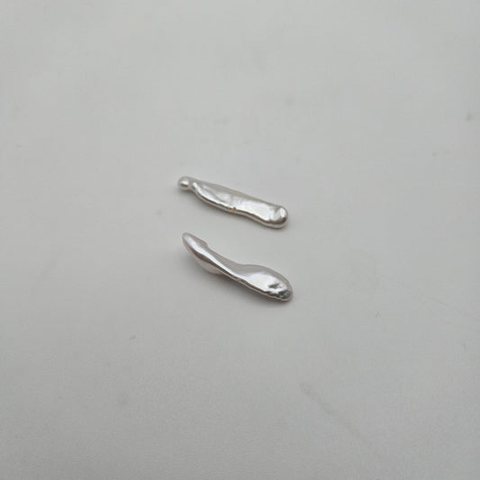 Straight Pearl Single Bead.