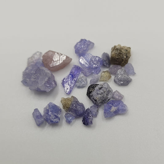 Tanzanite Rough 10 count.