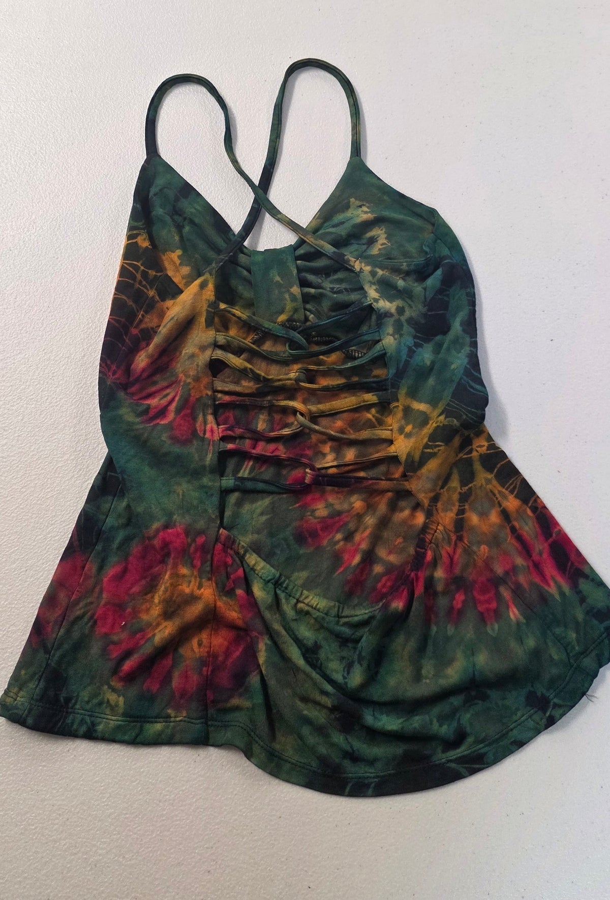 Tie-Dye Open-Back Top Green.