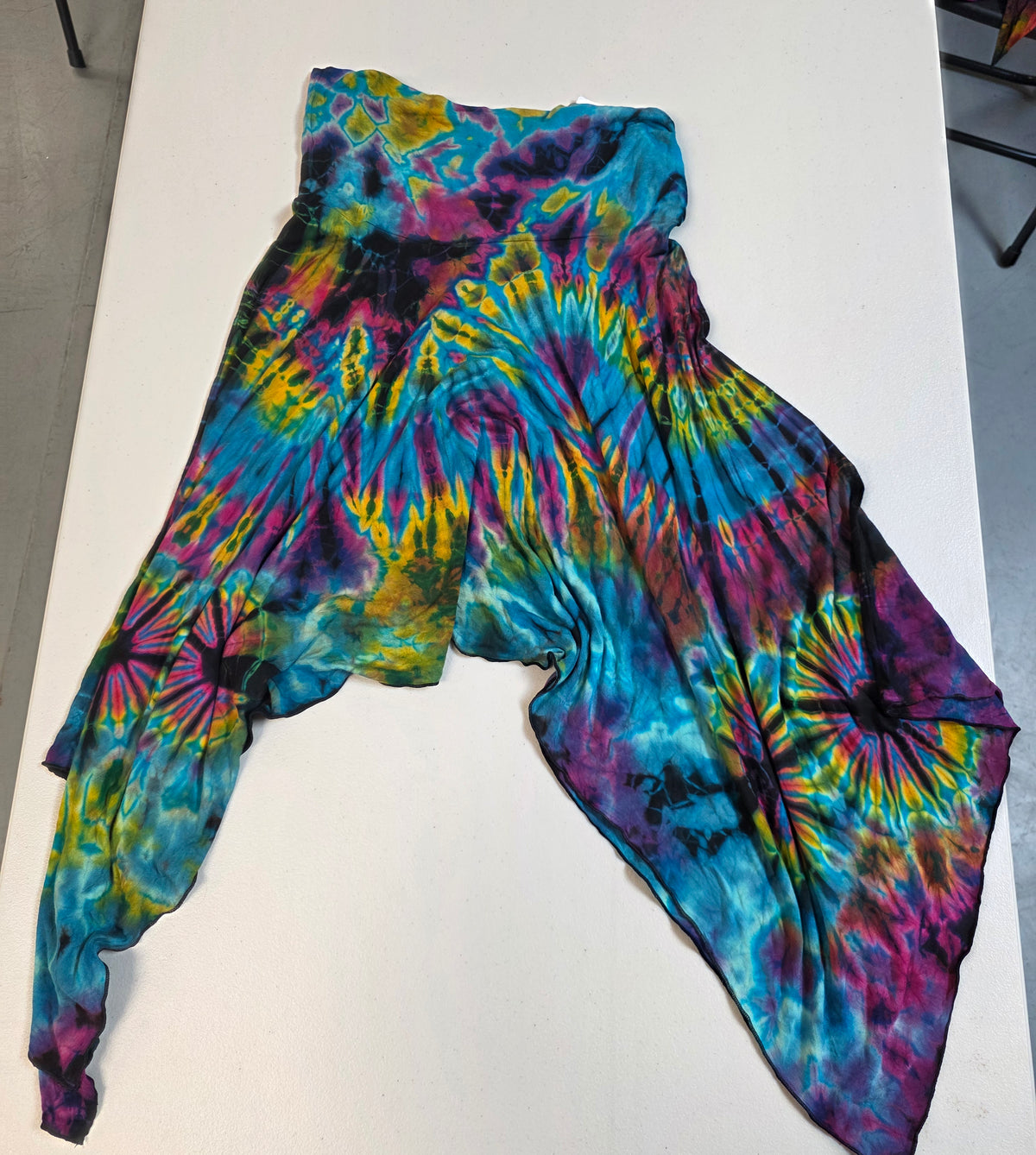 Tie-Dye Stylish Flowing Skirt Blue.