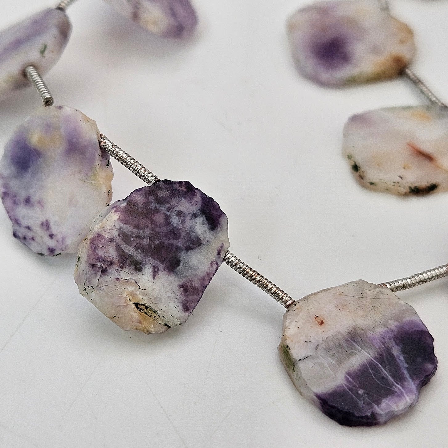 Tiffany Stone Slice Single Bead.