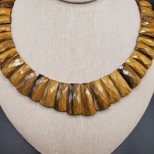 Tigers Eye Gemstone Necklace.