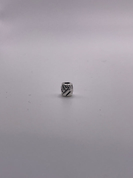 Pewter Cylinder Knot .35