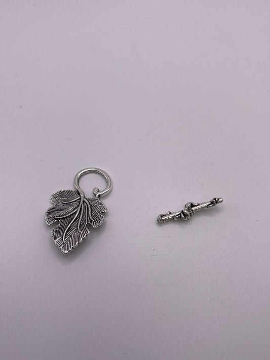 Pewter Leaf Toggle Clasp 1.30