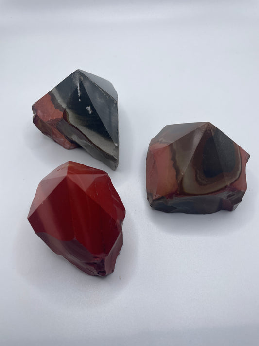 Mookaite Rough Point