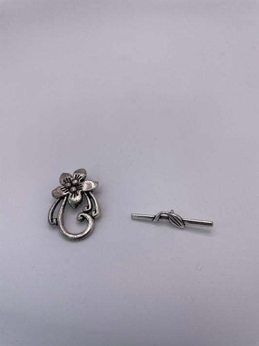 Pewter Flower Vine Toggle Clasp 1.20