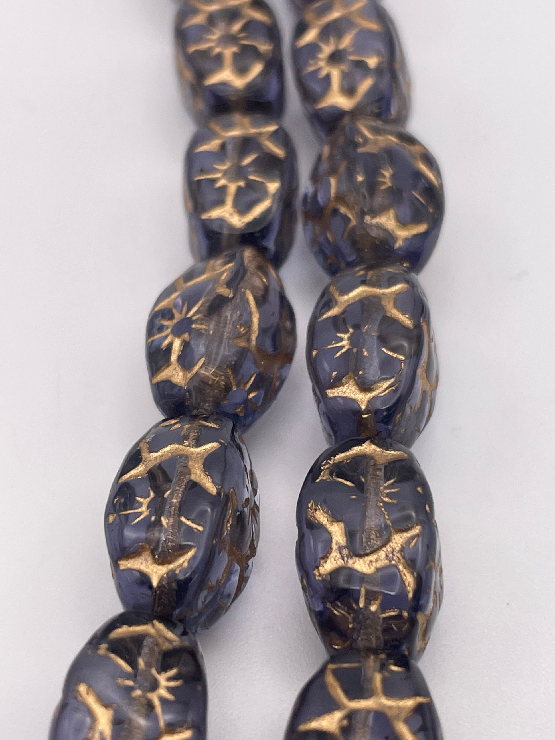 8mm Light Purple Oval Lantern Czech Bead Strand