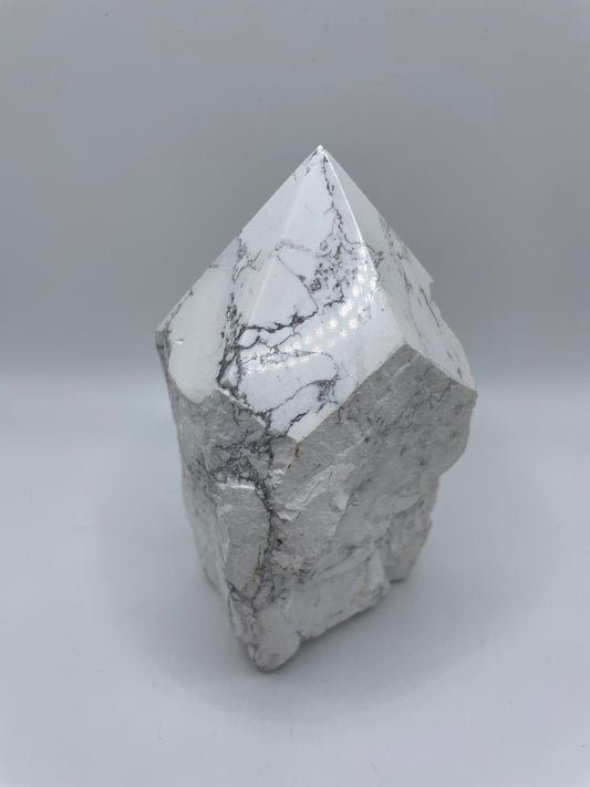Howlite Large Rough Point