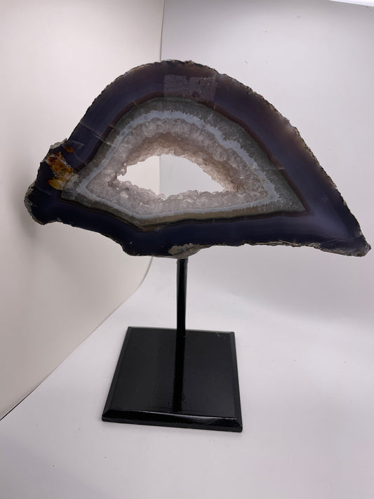 Quartz Geode Slice Stand 114