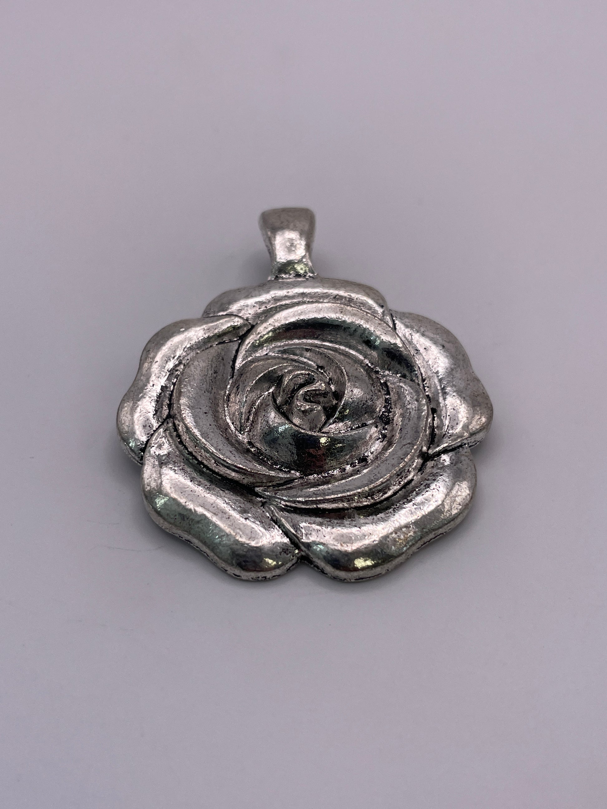 Pewter Rose Pendant 2.99