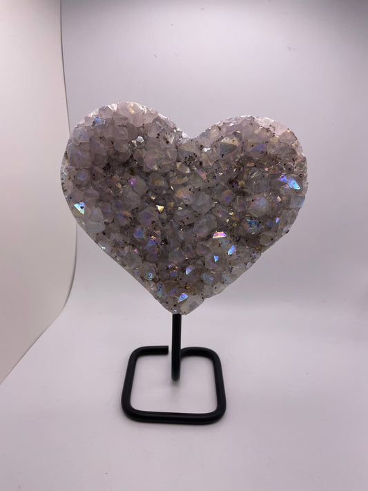 Aura Quartz On Stand 174