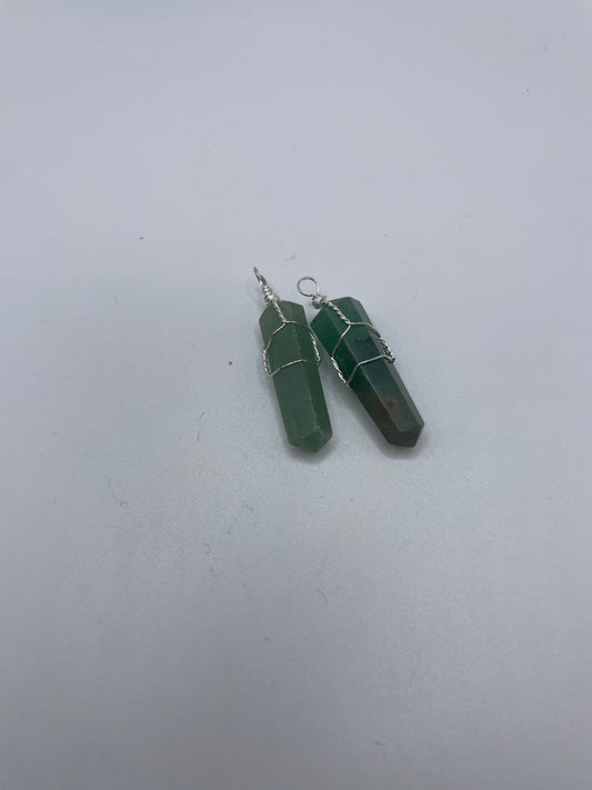 Green Aventurine Wire Wrapped Point Pendant